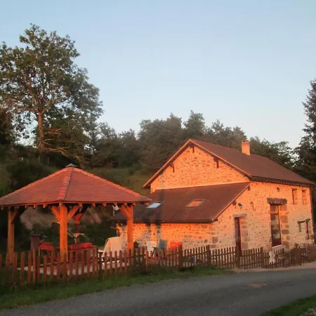 Holiday home Familial Avec Peche, Cascade, Animaux Et Activites Variees, Proche De Vichy Et Le Pal - Fr-1-489-122