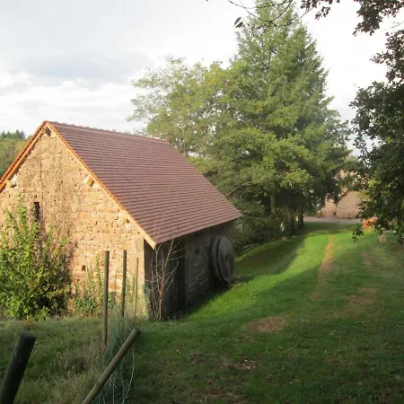 Familial Avec Peche, Cascade, Animaux Et Activites Variees, Proche De Vichy Et Le Pal - Fr-1-489-122 *