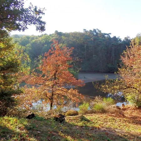 Familial Avec Peche, Cascade, Animaux Et Activites Variees, Proche De Vichy Et Le Pal - Fr-1-489-122 Holiday home